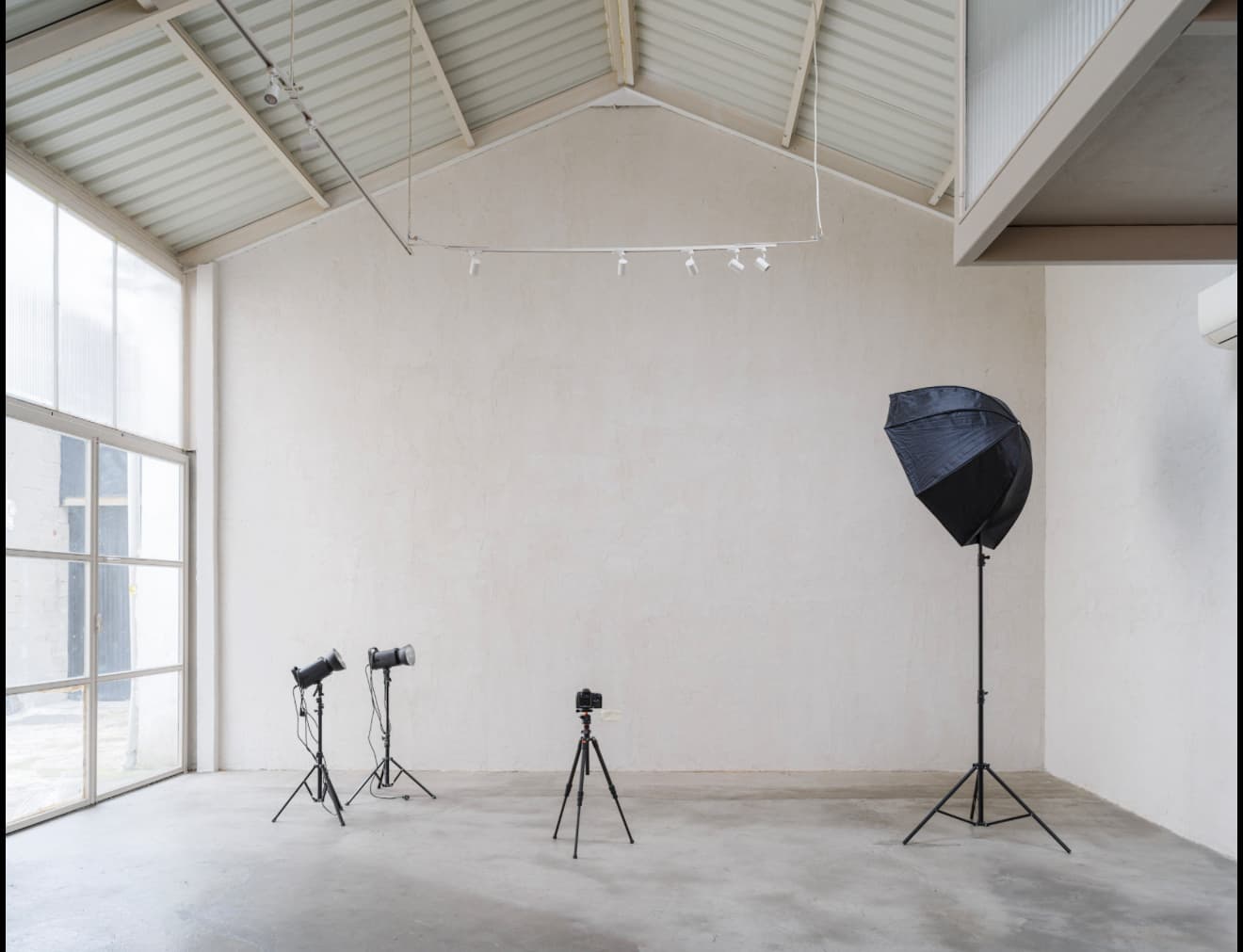 Nave en Chamberí - Imagen 3